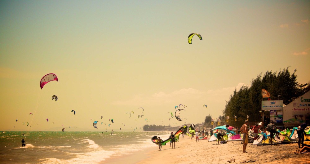 Kitesurfing Vietnam